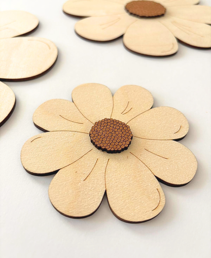 Wooden Daisy Wall Set – Natural | Set of 5