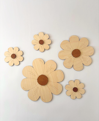 Wooden Daisy Wall Set – Natural | Set of 5