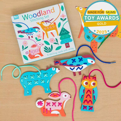 Children's cardboard stitching kit - Woodland