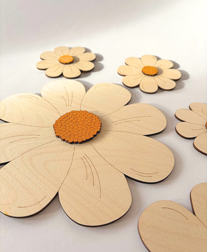 Wooden Daisy Wall Set – Natural | Set of 5